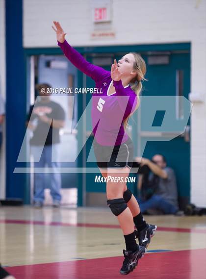 Thumbnail 3 in Mogollon vs St. David (AIA D1 Finals) photogallery.