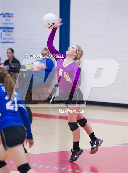 Thumbnail 1 in Mogollon vs St. David (AIA D1 Finals) photogallery.
