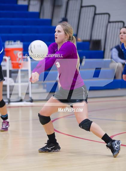 Thumbnail 1 in Mogollon vs St. David (AIA D1 Finals) photogallery.