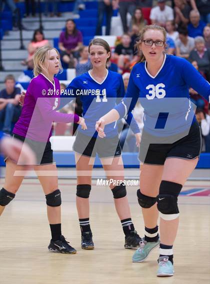 Thumbnail 1 in Mogollon vs St. David (AIA D1 Finals) photogallery.