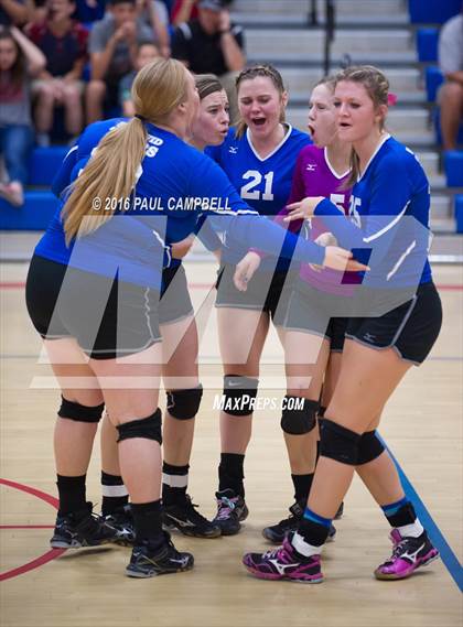 Thumbnail 1 in Mogollon vs St. David (AIA D1 Finals) photogallery.