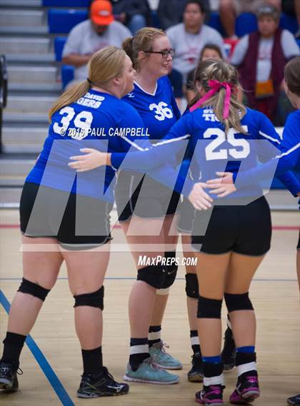 Thumbnail 3 in Mogollon vs St. David (AIA D1 Finals) photogallery.