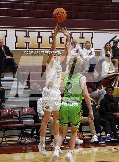 Thumbnail 1 in Ridgeline @ Logan (Sophomore) photogallery.