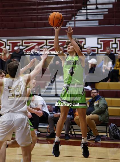 Thumbnail 2 in Ridgeline @ Logan (Sophomore) photogallery.