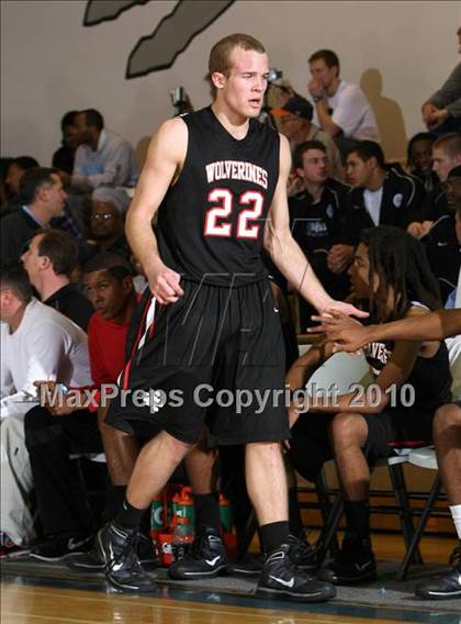 Thumbnail 1 in Bishop Manogue vs. Harvard-Westlake (Desert Heat Invitational) photogallery.