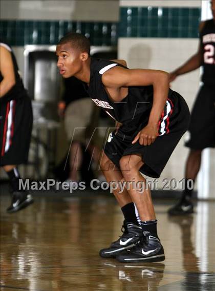 Thumbnail 2 in Bishop Manogue vs. Harvard-Westlake (Desert Heat Invitational) photogallery.