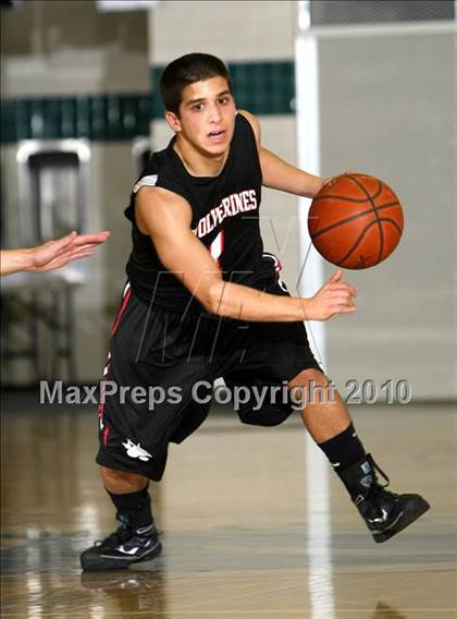 Thumbnail 2 in Bishop Manogue vs. Harvard-Westlake (Desert Heat Invitational) photogallery.
