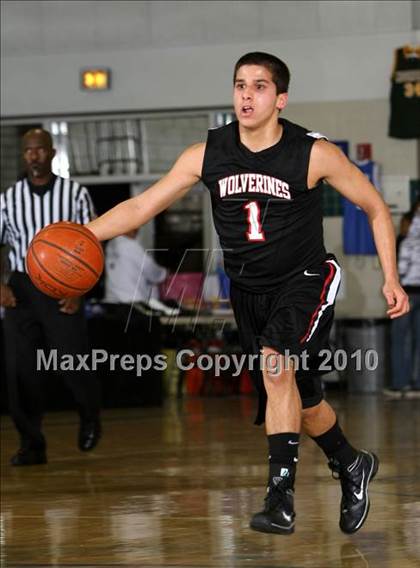 Thumbnail 2 in Bishop Manogue vs. Harvard-Westlake (Desert Heat Invitational) photogallery.