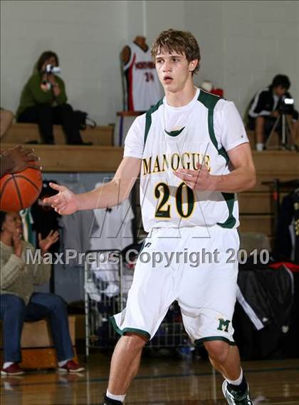 Thumbnail 2 in Bishop Manogue vs. Harvard-Westlake (Desert Heat Invitational) photogallery.