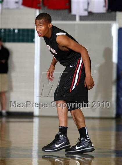 Thumbnail 3 in Bishop Manogue vs. Harvard-Westlake (Desert Heat Invitational) photogallery.