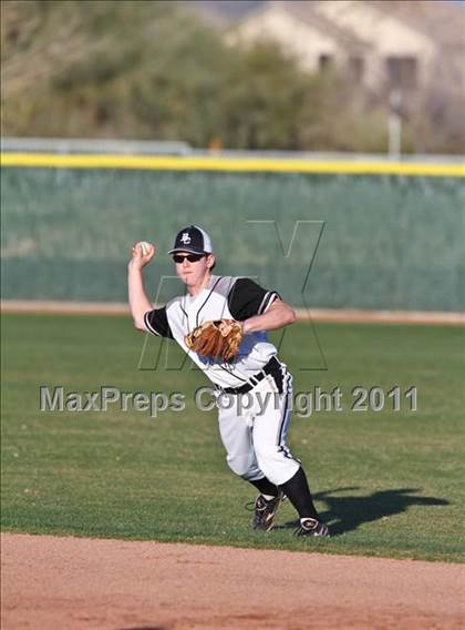 Thumbnail 1 in Chaparral @ Boulder Creek photogallery.