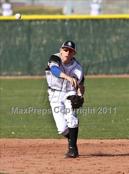 Thumbnail 2 in Chaparral @ Boulder Creek photogallery.