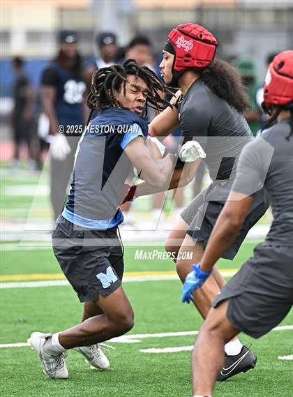 Thumbnail 2 in Mayfair vs. Mater Dei  (LB Poly Legends 7x7) photogallery.