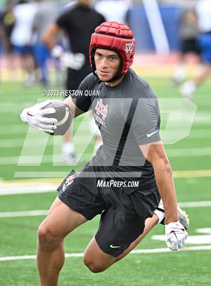 Thumbnail 1 in Mayfair vs. Mater Dei  (LB Poly Legends 7x7) photogallery.