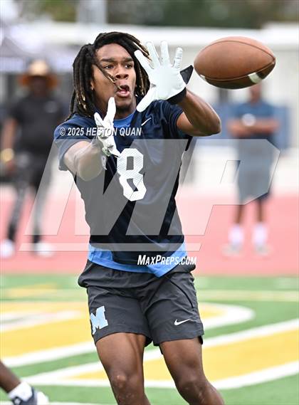 Thumbnail 3 in Mayfair vs. Mater Dei  (LB Poly Legends 7x7) photogallery.