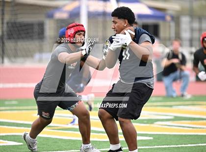 Thumbnail 1 in Mayfair vs. Mater Dei  (LB Poly Legends 7x7) photogallery.