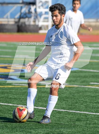Thumbnail 3 in Millikan vs. Mayfair (Marina Holiday Tournament) photogallery.