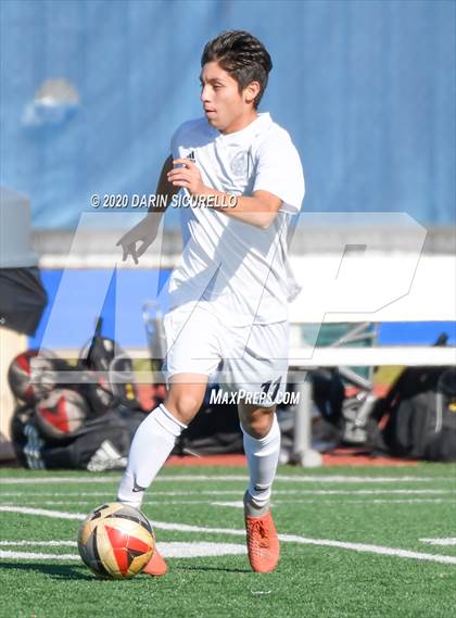Thumbnail 3 in Millikan vs. Mayfair (Marina Holiday Tournament) photogallery.