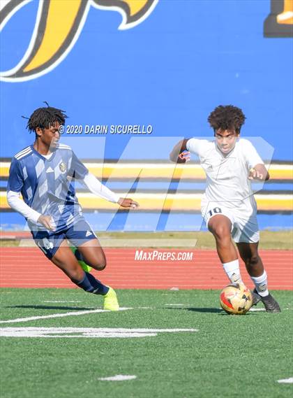 Thumbnail 1 in Millikan vs. Mayfair (Marina Holiday Tournament) photogallery.