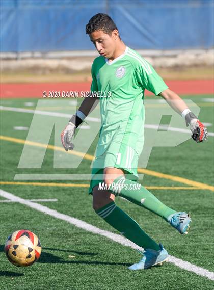 Thumbnail 3 in Millikan vs. Mayfair (Marina Holiday Tournament) photogallery.