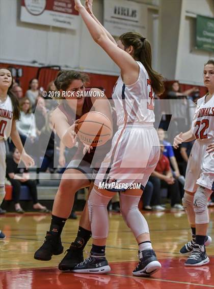 Thumbnail 1 in Gray Stone Day @ Union Academy (NCHSAA 1A 3rd Round Playoff) photogallery.
