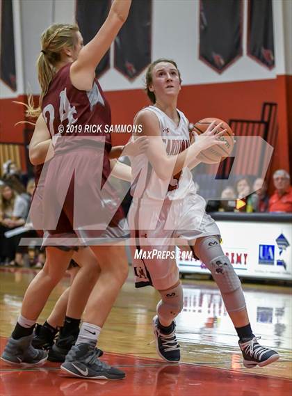 Thumbnail 1 in Gray Stone Day @ Union Academy (NCHSAA 1A 3rd Round Playoff) photogallery.