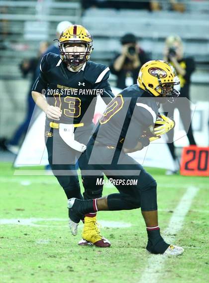 Thumbnail 3 in Mountain Pointe vs. Chandler (AIA 6A Final) photogallery.