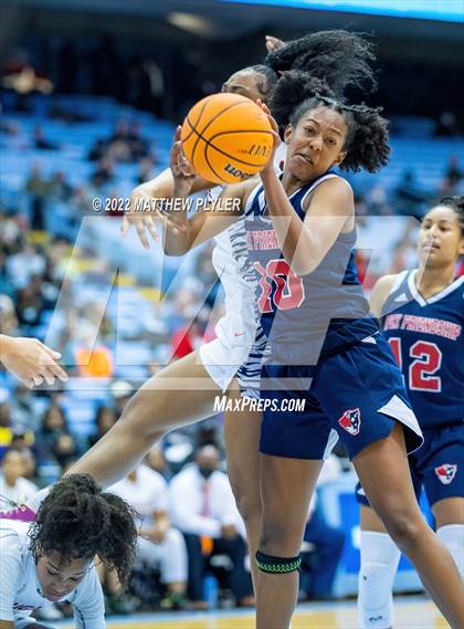 Thumbnail 3 in Apex Friendship vs. Chambers (NCHSAA 4A Final) (1 of 2 - the Game) photogallery.