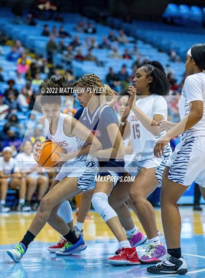 Thumbnail 3 in Apex Friendship vs. Chambers (NCHSAA 4A Final) (1 of 2 - the Game) photogallery.