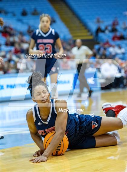 Thumbnail 3 in Apex Friendship vs. Chambers (NCHSAA 4A Final) (1 of 2 - the Game) photogallery.