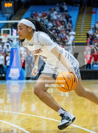 Thumbnail 2 in Apex Friendship vs. Chambers (NCHSAA 4A Final) (1 of 2 - the Game) photogallery.