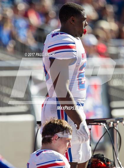 Thumbnail 3 in Westlake v Smithson Valley (UIL 6A Quarterfinal) photogallery.