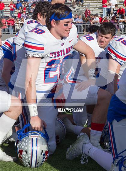 Thumbnail 1 in Westlake v Smithson Valley (UIL 6A Quarterfinal) photogallery.