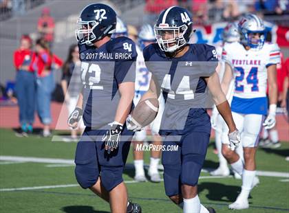 Thumbnail 1 in Westlake v Smithson Valley (UIL 6A Quarterfinal) photogallery.