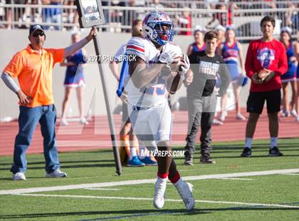 Thumbnail 2 in Westlake v Smithson Valley (UIL 6A Quarterfinal) photogallery.