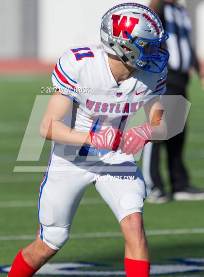 Thumbnail 2 in Westlake v Smithson Valley (UIL 6A Quarterfinal) photogallery.