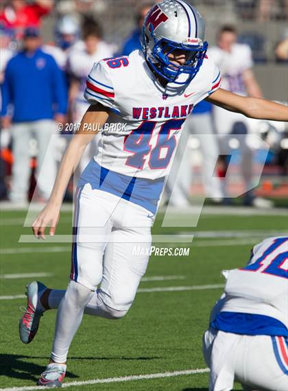 Thumbnail 2 in Westlake v Smithson Valley (UIL 6A Quarterfinal) photogallery.