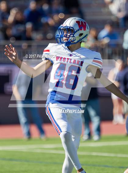 Thumbnail 3 in Westlake v Smithson Valley (UIL 6A Quarterfinal) photogallery.