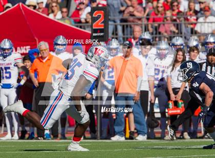 Thumbnail 3 in Westlake v Smithson Valley (UIL 6A Quarterfinal) photogallery.
