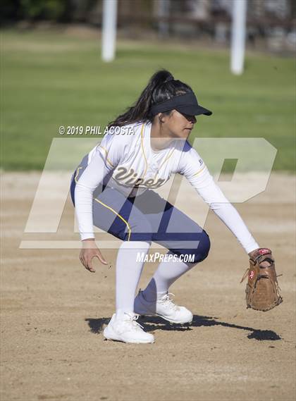 Thumbnail 3 in Santee vs Orthopaedic (Lincoln Classic Tournament) photogallery.