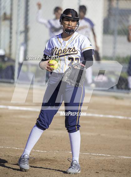 Thumbnail 1 in Santee vs Orthopaedic (Lincoln Classic Tournament) photogallery.