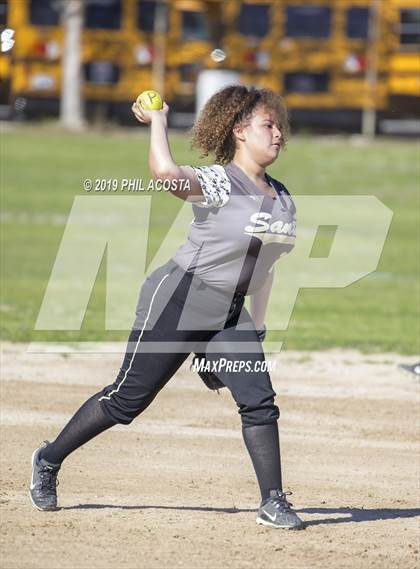 Thumbnail 3 in Santee vs Orthopaedic (Lincoln Classic Tournament) photogallery.