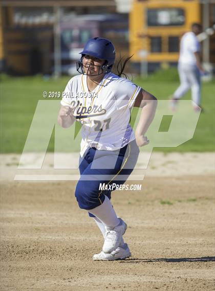 Thumbnail 1 in Santee vs Orthopaedic (Lincoln Classic Tournament) photogallery.