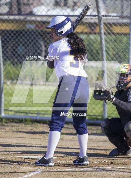 Thumbnail 1 in Santee vs Orthopaedic (Lincoln Classic Tournament) photogallery.