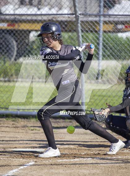 Thumbnail 2 in Santee vs Orthopaedic (Lincoln Classic Tournament) photogallery.