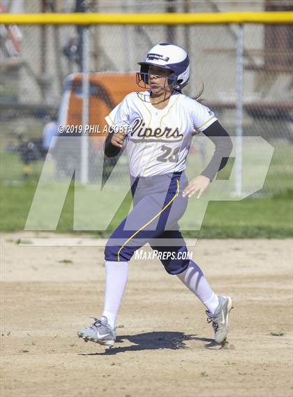 Thumbnail 2 in Santee vs Orthopaedic (Lincoln Classic Tournament) photogallery.