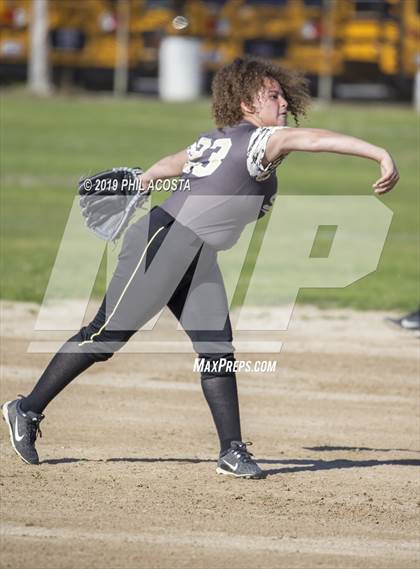 Thumbnail 1 in Santee vs Orthopaedic (Lincoln Classic Tournament) photogallery.