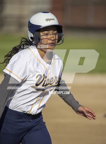 Thumbnail 2 in Santee vs Orthopaedic (Lincoln Classic Tournament) photogallery.
