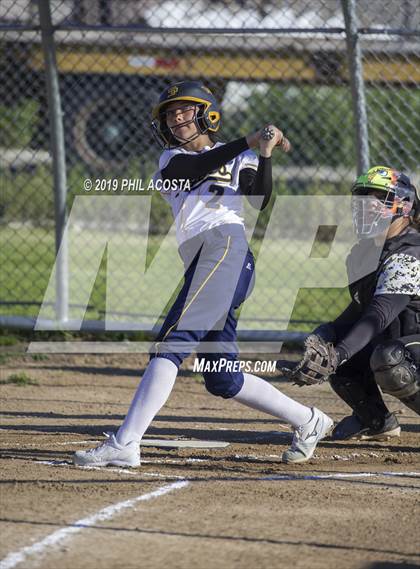 Thumbnail 3 in Santee vs Orthopaedic (Lincoln Classic Tournament) photogallery.