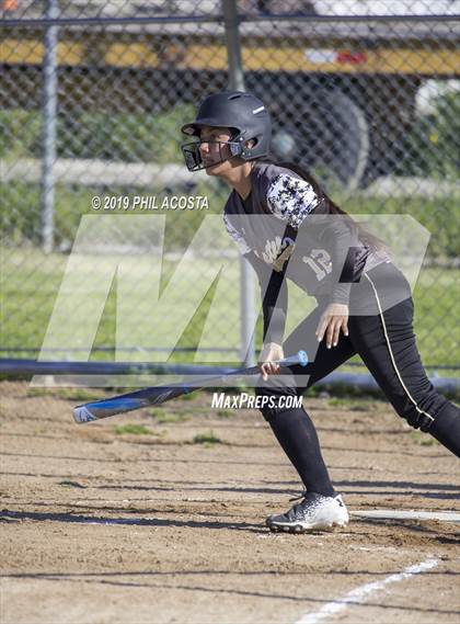 Thumbnail 3 in Santee vs Orthopaedic (Lincoln Classic Tournament) photogallery.